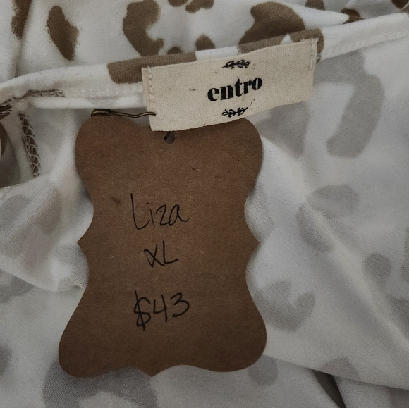 Leopard Print Belted Romper - Picture 4 of 5